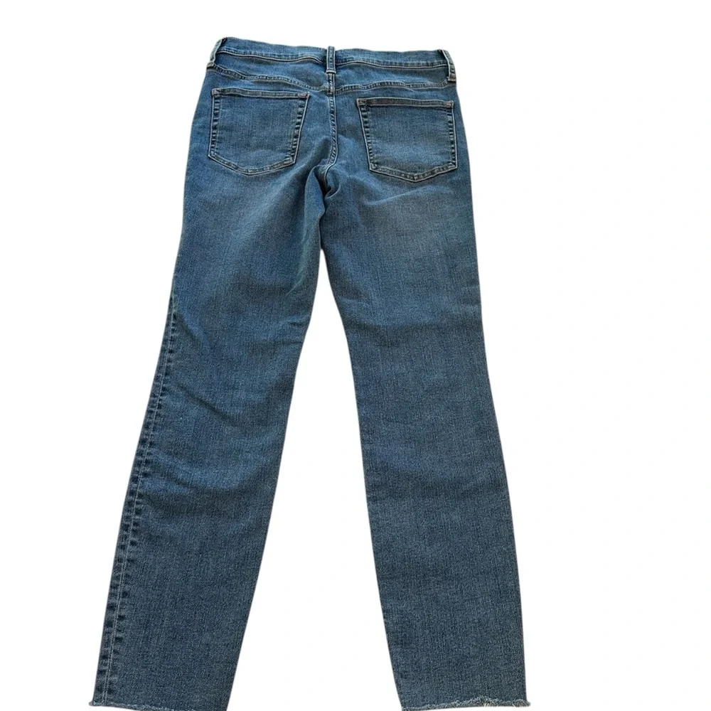 J. Crew Jeans 9” Toothpick Button Fly Raw Hem Medium Blue Denim Women’s Size 28